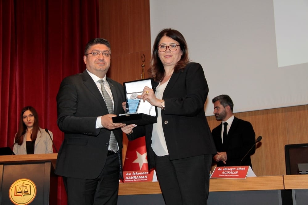 Deprem ve Hukuk Sempozyumu - 10