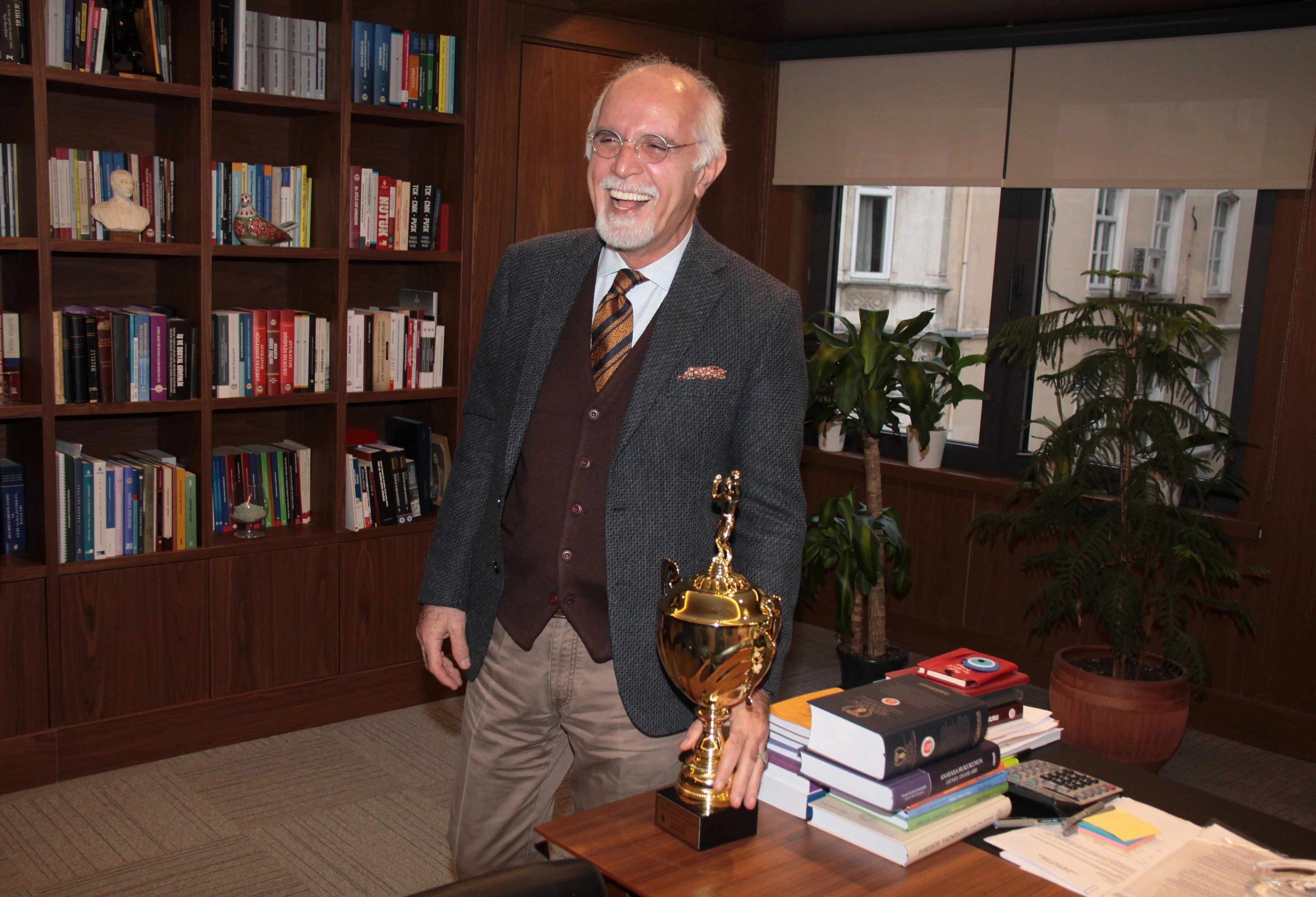 İstanbul Barosu Turkuaz Erkek Voleybol Takımımız Şampiyon - 4