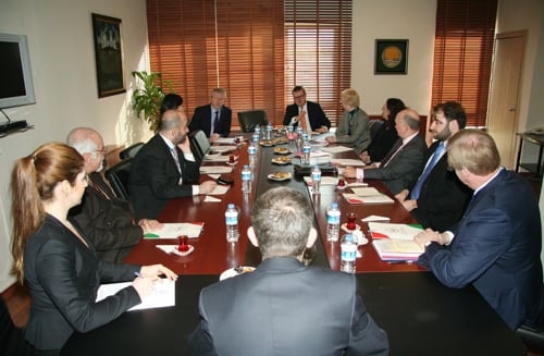 İngiliz Heyet Baromuzu Ziyaret Etti

 - 4