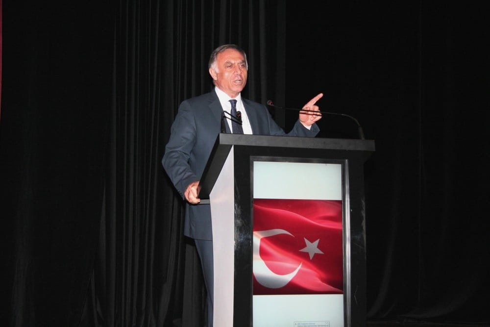 Hukuka Felsefi ve Sosyolojik Bakışlar VIII - 19