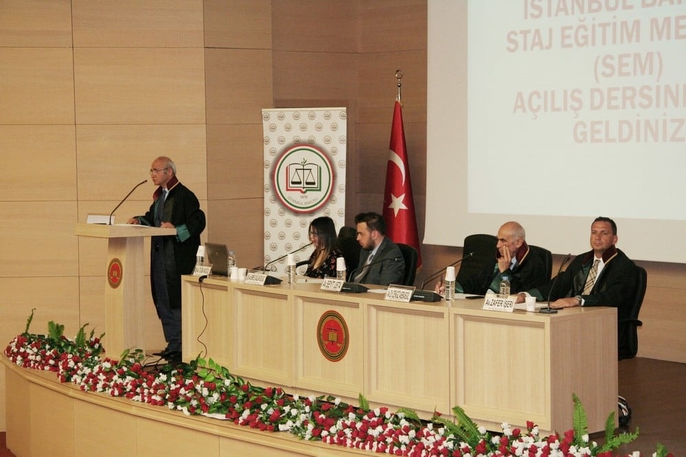 Avukatın Yapacağı İş Hukuk Teknisyenliğine Dönüştürülmemeli - 42