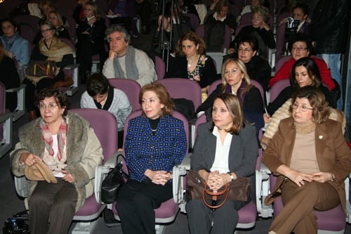 Türkiye’De Kadın - Erkek Eşitliği Demokrasi Sorunudur

 - 6