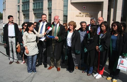 Taksim'de Kolluk Suç İşlemektedir - 7
