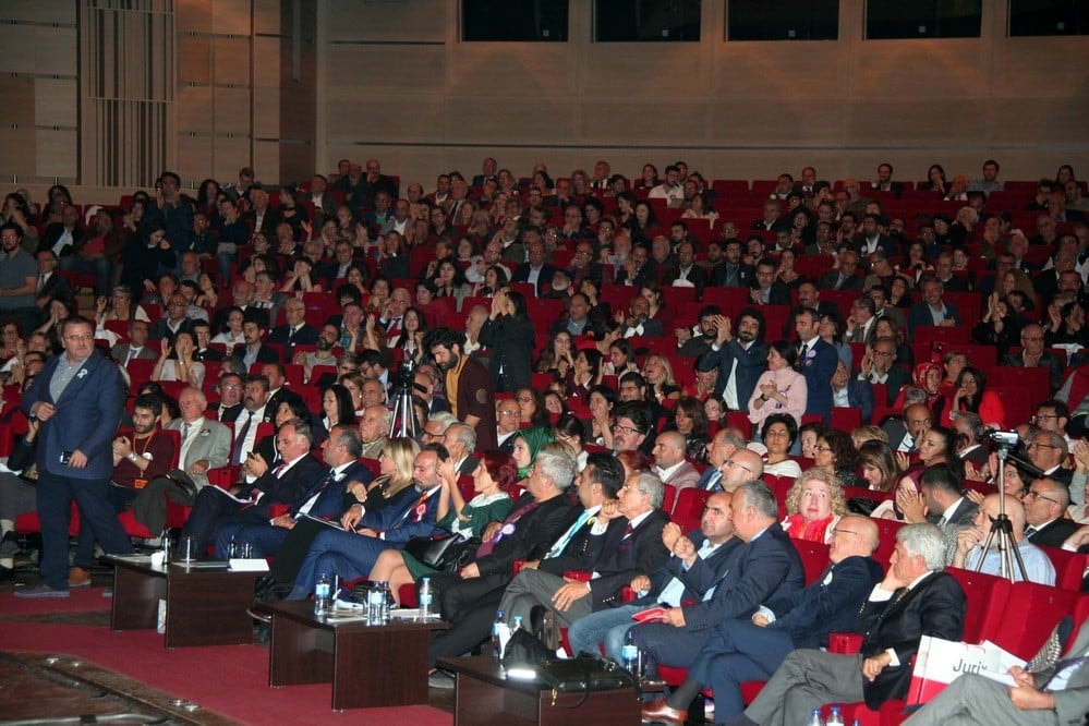 Başkan Durakoğlu Güven Tazeledi - 229