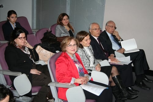 Türkiye Kadın Sorununu Çözerek Çağdaşlaşır
 - 20