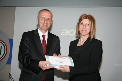 Tıbbi Uygulama Hatalarına Yaklaşım
 - 41