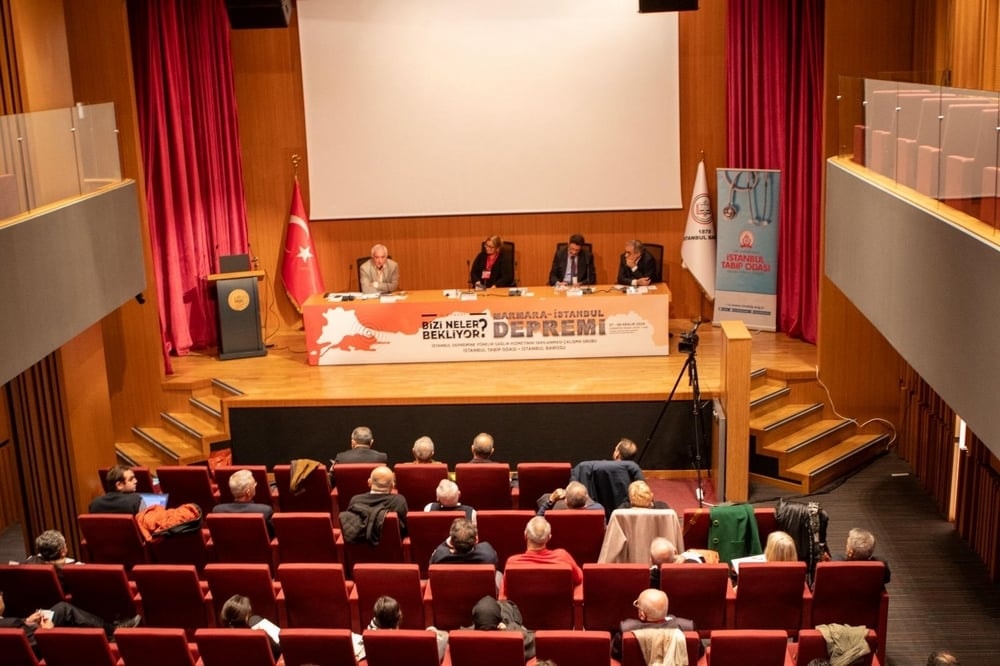 “Marmara-İstanbul Depremi-Bizi Neler Bekliyor?” Kongresi İstanbul Barosu’nda Yapıldı - 9