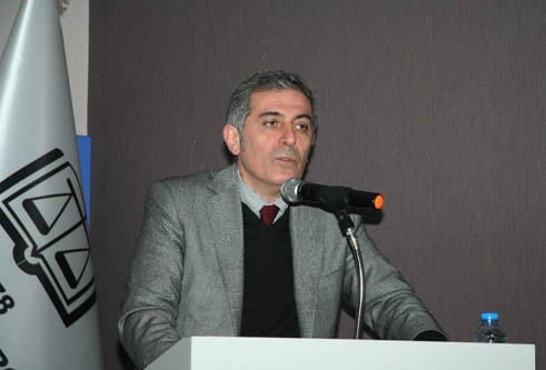 Özgürlükler Hâkimi

 - 1