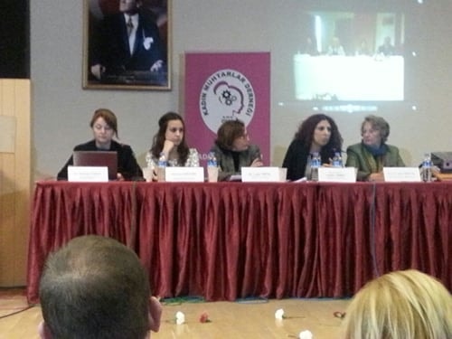 Çocukluğumu Geri İstiyorum

