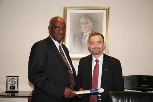 Uluslararası Ruanda Ceza Mahkemesi Başsavcısı Istanbul Barosu’Nu Ziyaret Etti 

 - 6