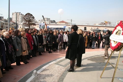 Kadını Ve Erkeği Eşit Bir Türkiye Çağdaştır

 - 14