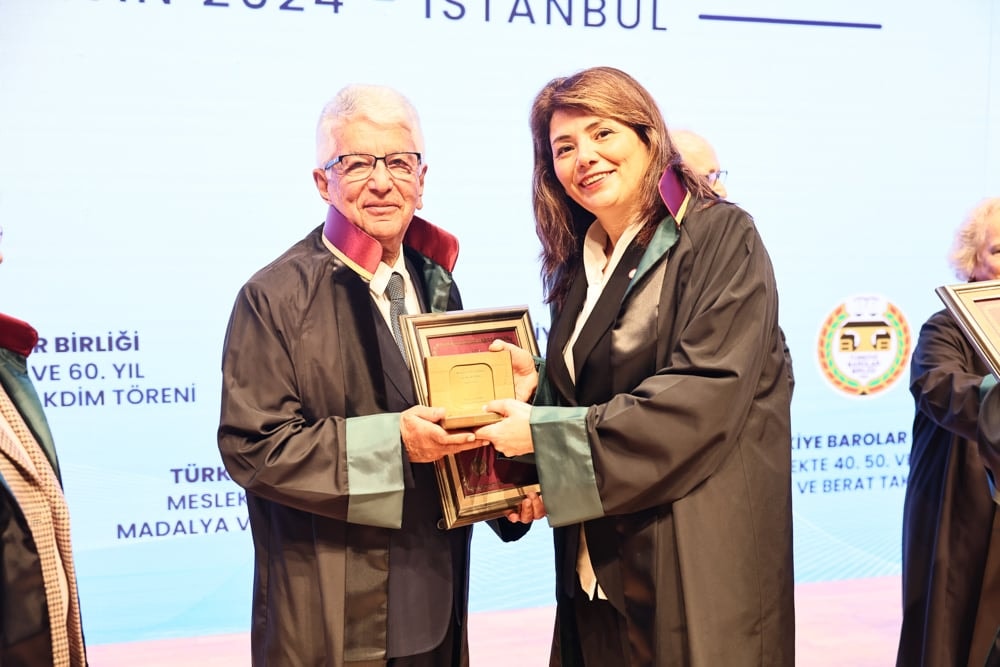 Meslekte 40, 50 ve 60 Yılını Dolduran Meslektaşlarımıza Plaket Verildi - 69