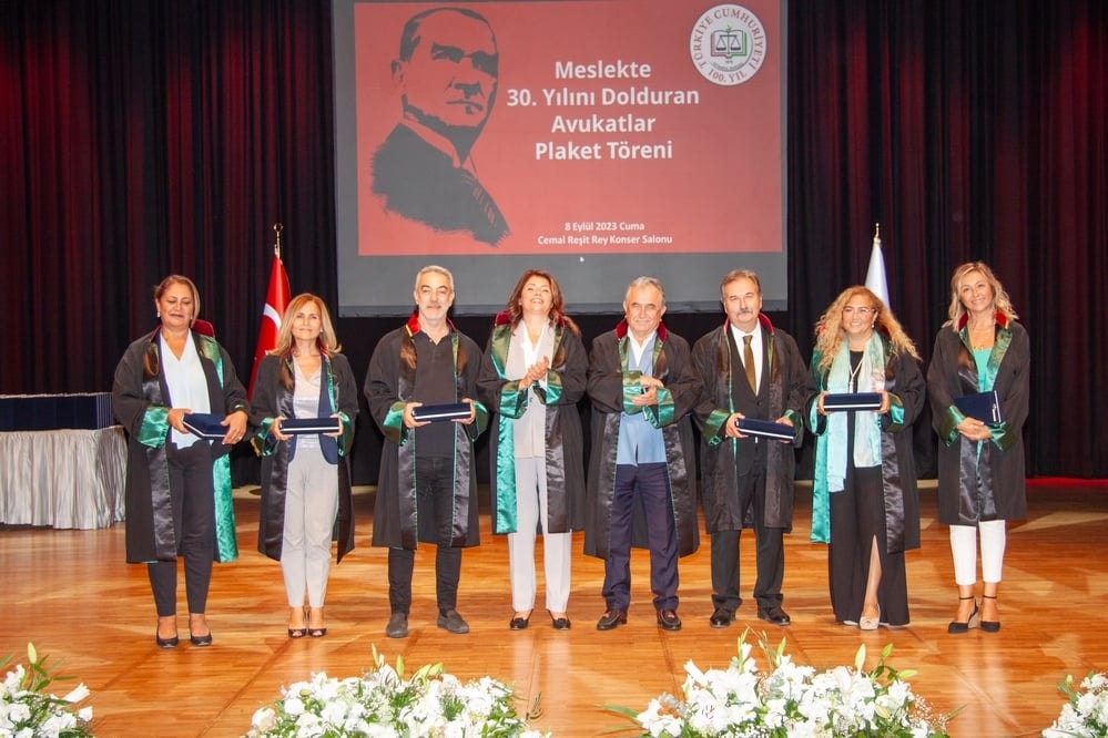 Meslekte 25, 30 ve 35 Yılını Dolduran Meslektaşlarımıza Plaket Verildi - 38