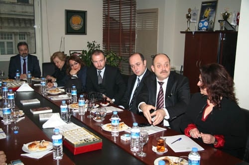 Bursa Barosu Yönetiminden İstanbul Barosuna Destek
 - 19