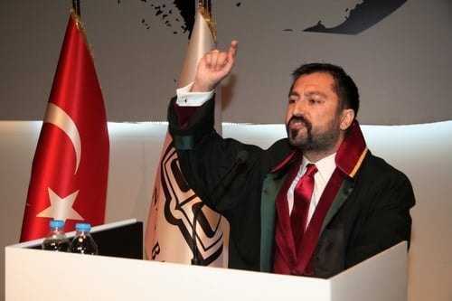 Ümit Kocasakal İstanbul Barosu Başkanlığına Yeniden Seçildi 

 - 128