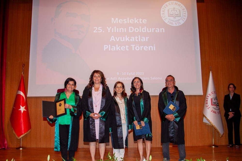 Meslekte 25, 30 ve 35 Yılını Dolduran Meslektaşlarımıza Plaket Verildi - 78