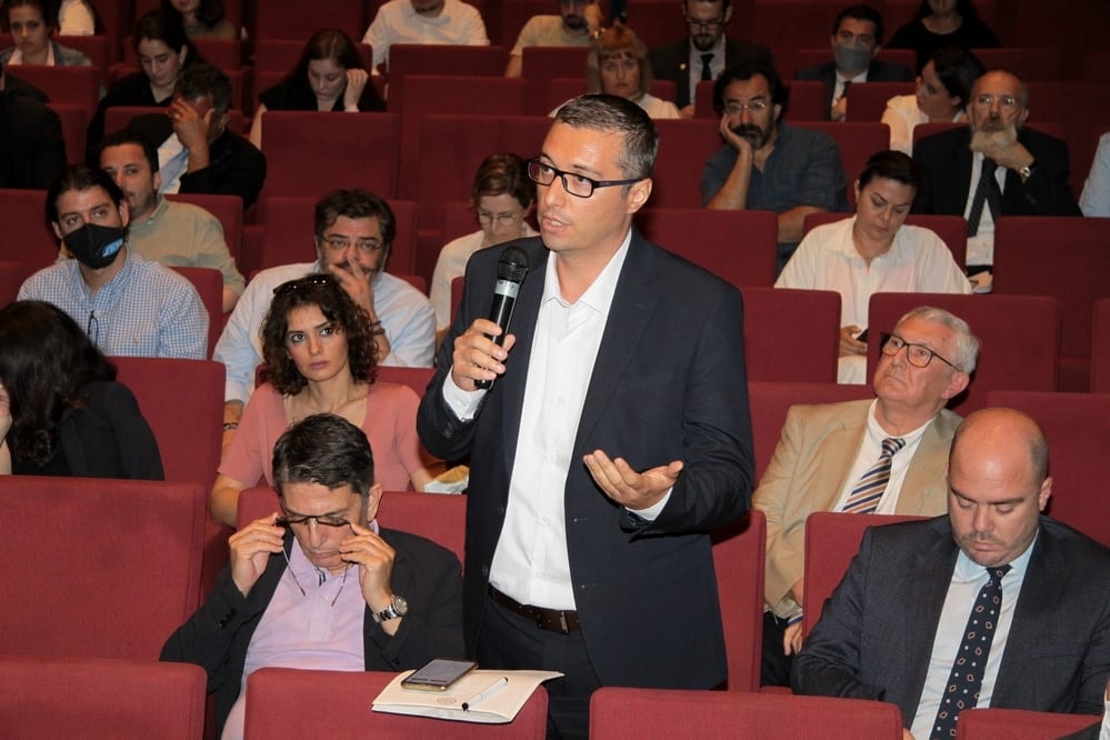 Türk Ticaret Kanunu Deniz Ticareti Hükümlerinin Değerlendirilmesi Sempozyumu - 22