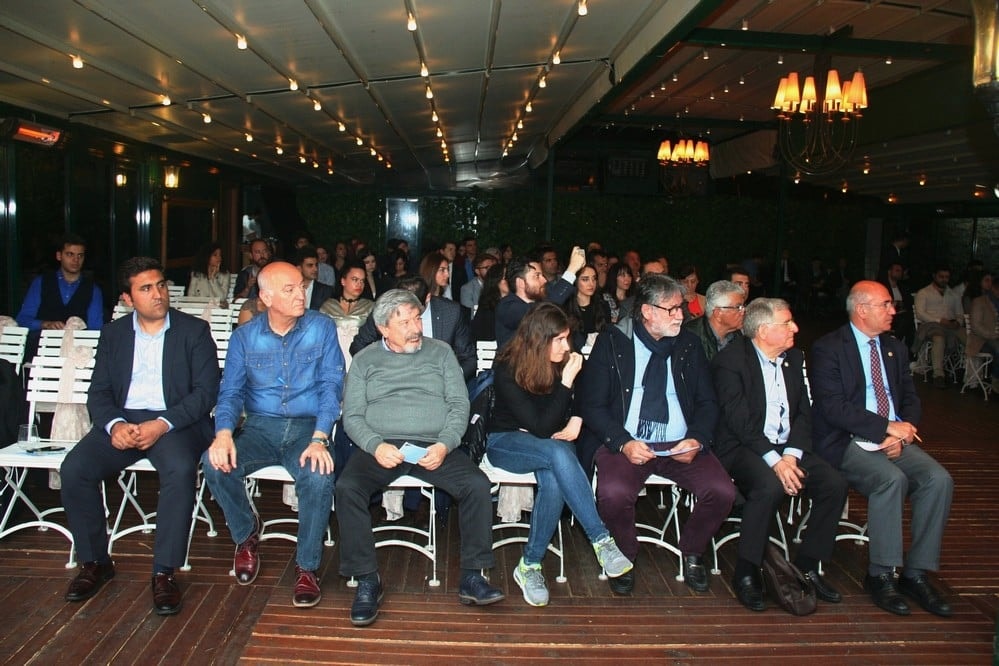 Tarihte Haksız Yargılamaların Gölgesinde Savunmanın Savunulması – II - 36