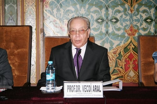 Hukuka Felsefi Ve Sosyolojik Bakışlar - V - 13