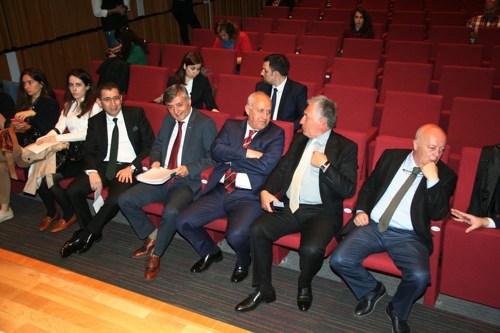 Avrupadaki Geçiş Ücretleri Ve Kota Kısıtlamaları Konusundaki Hukuki Mücadele ve Avrupa Birliği İlişkileri - 5