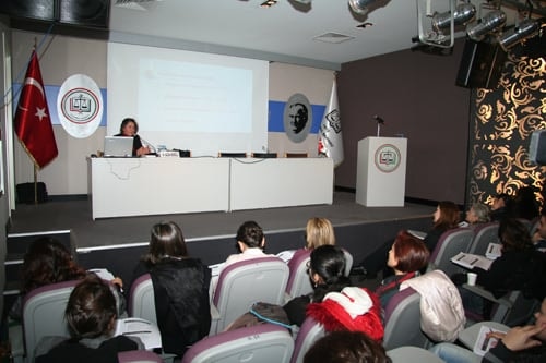 Kadın Hakları Ve Aile İçi Şiddet Semineri Devam Ediyor
 - 7