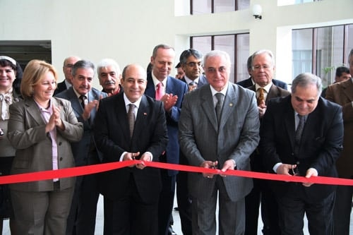 131. Yıl Etkinlikleri: Resim, Fotoğraf Ve Şiir Sergisi Açıldı