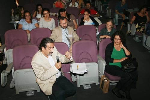 Hukuk Ve Tıp Mensupları Arasında Ortak Dil
 - 8