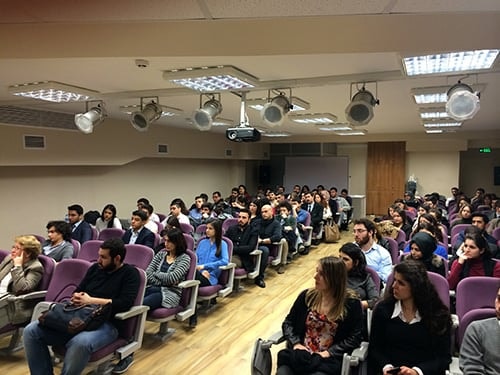 Staj Dönemi İyi Değerlendirilmeli
 - 3