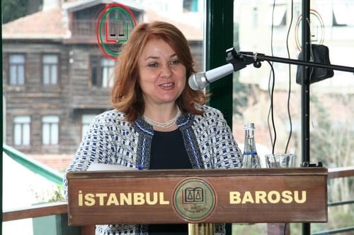 Baro Meclisi Toplandı 

 - 47