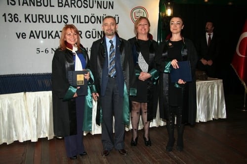 Hukuk Devleti Tesis Edilene, Yargı Bağımsız Olana Kadar, Bedeli Ve Pahası Ne Olursa Olsun Bu Mücadeleyi Birlikte Sürdüreceğiz - 224