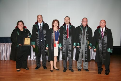 Mesleklerinde 25, 30, 35 Yılını Dolduran Toplam 693 Meslektaşımıza Plaket Verildi
 - 85