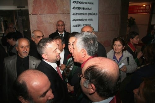 Savunmanın Ve Baronun Yargılandığı Dava Beraatla Sonuçlandı

 - 31