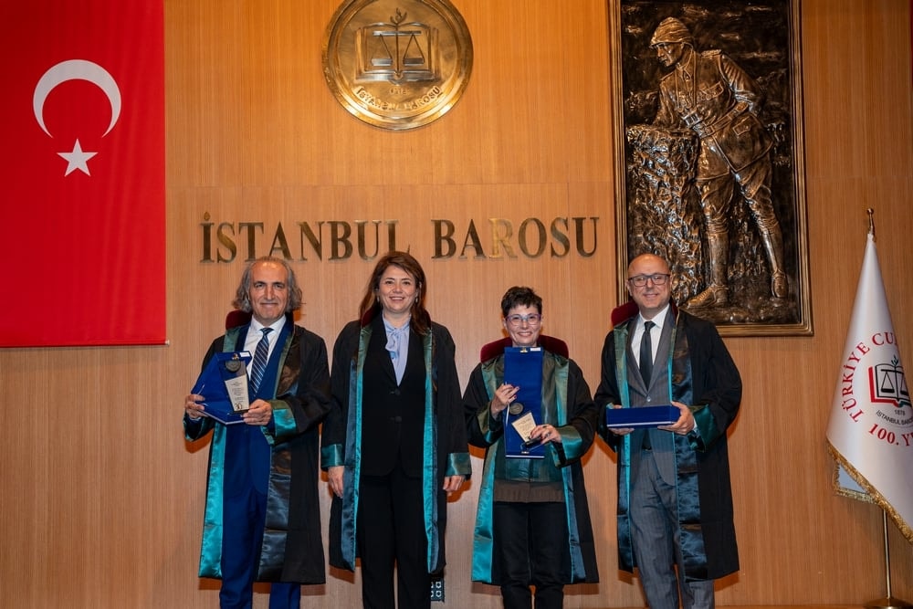 Meslekte 25, 30 ve 35 Yılını Dolduran Meslektaşlarımıza Plaket Verildi - 103