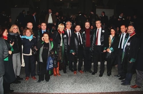 Hukuk Silah, Polis Yargı Olamaz!
 - 80