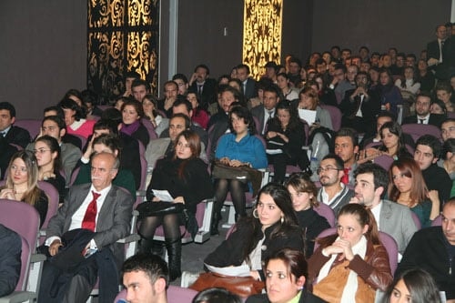 Stj. Avukatlar Komisyonugenel Kurulu 
Yürütme Kurulu Seçimiyle Noktalandı - 21