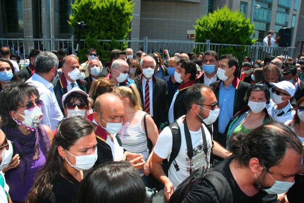 Yasa Yapma Gücünü Silah Olarak Kullananları Uyarıyoruz - 16