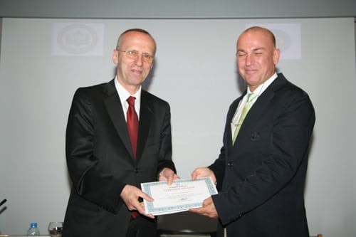 Tıbbi Uygulama Hatalarına Yaklaşım
 - 27