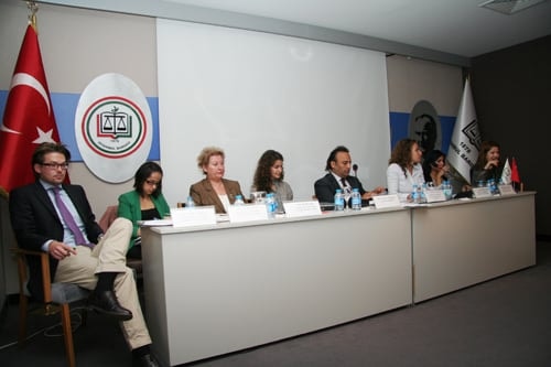 Sosyal Paylaşım Ağları Ve İnternet Korsanlığı
 - 30