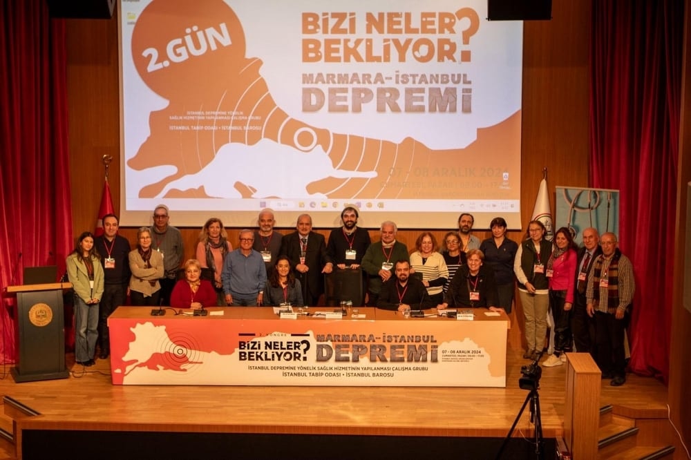 “Marmara-İstanbul Depremi-Bizi Neler Bekliyor?” Kongresi İstanbul Barosu’nda Yapıldı