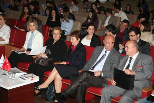 Mülteci Ve Sığınmacıların Sorunları

 - 9