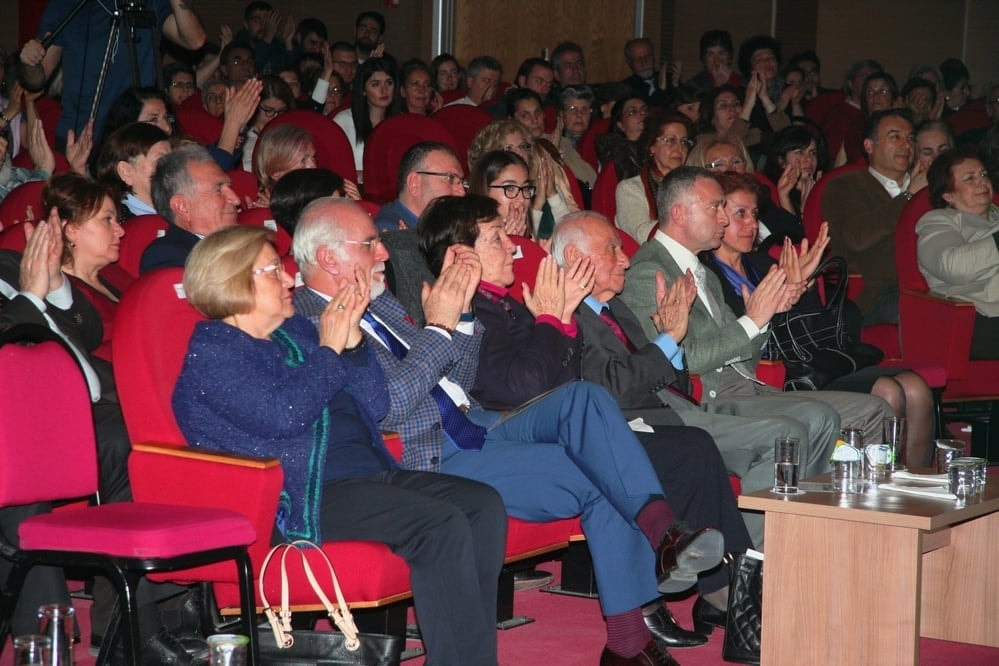 Çağdaş Yaşam Cumhuriyet Ödülü Ümit Kocasakal’a Verildi - 136