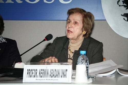 Kadın Haklarında Çok Gerilerdeyiz - 20