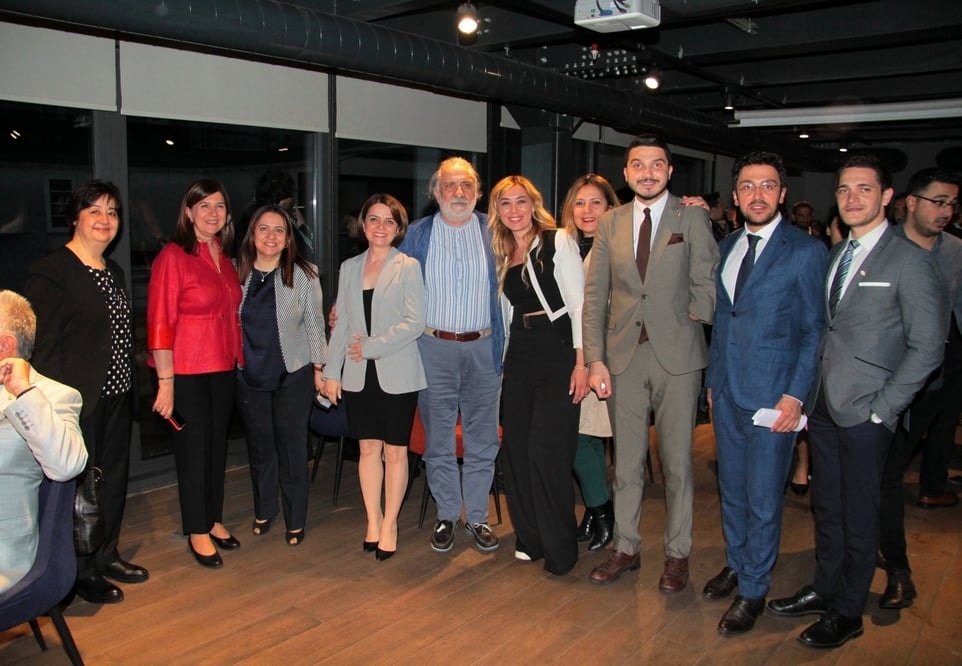 Mesleğimize ve Cumhuriyetimize Sahip Çıkıyoruz