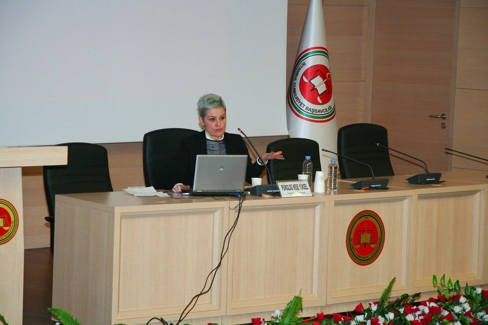 Kadın Hakları ve Aile İçi Şiddet” Konulu Sertifika Programı Devam Ediyor - 42