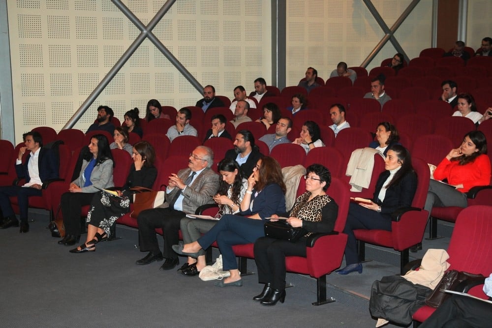 Lojistikte Hukuksal Sorunlar, Sözleşmelerin ve Standartların Önemi - 131