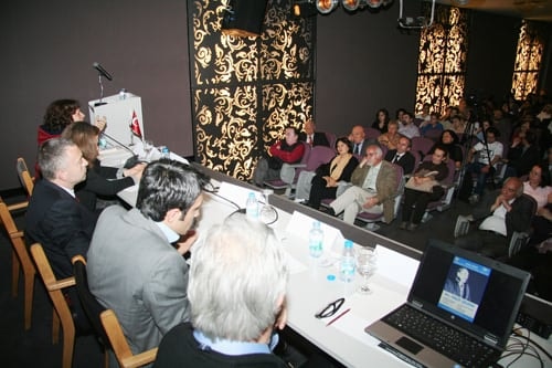 Örnek Hukukçu Av. Halit Çelenk’İ Andık - 47