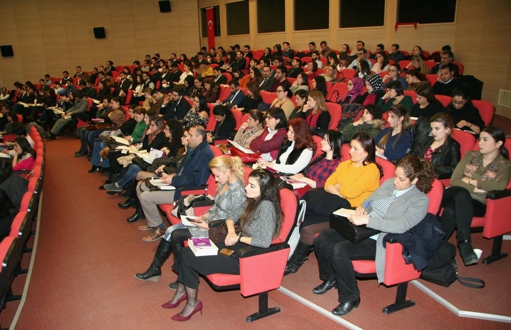 Kadın Hakları ve Aile İçi Şiddet Konulu Sertifika Programı Devam Ediyor - 39