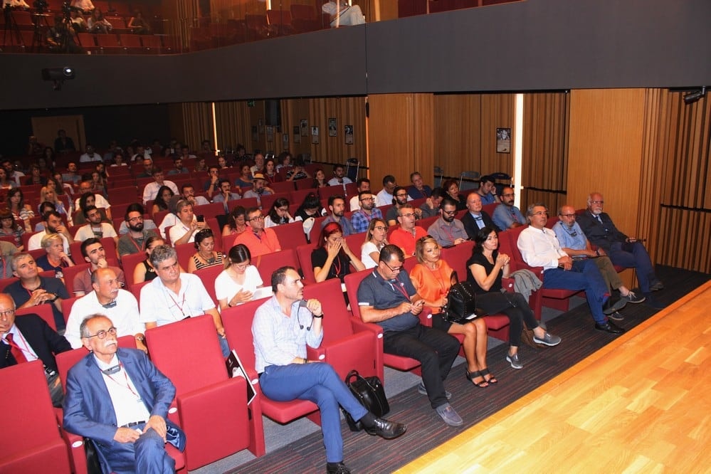 Uluslararası Konferans: ‘Ayın Karanlık Yüzü’ - 176