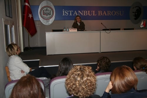 “Kadın Hakları Ve Aile İçi Şiddet” Konulu Sertifika Programı Devam Ediyor - 13