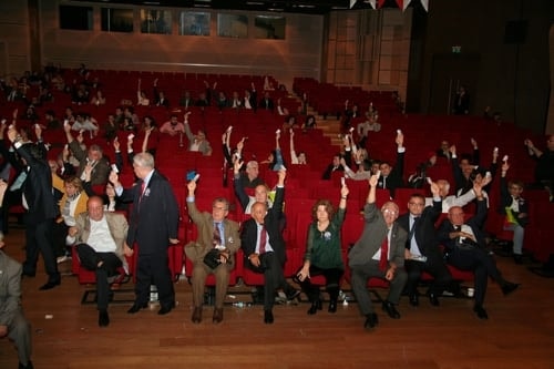 Ümit Kocasakal İstanbul Barosu Başkanlığına Yeniden Seçildi 

 - 172